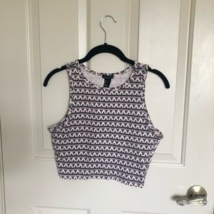 Crop top